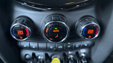 MINI Hatchback 135kW Cooper S Level 2 33kWh 3dr Auto Electric Hatchback